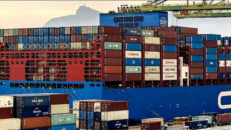 Navio atracado no Porto do Rio de Janeiro (Foto: Reprodução)