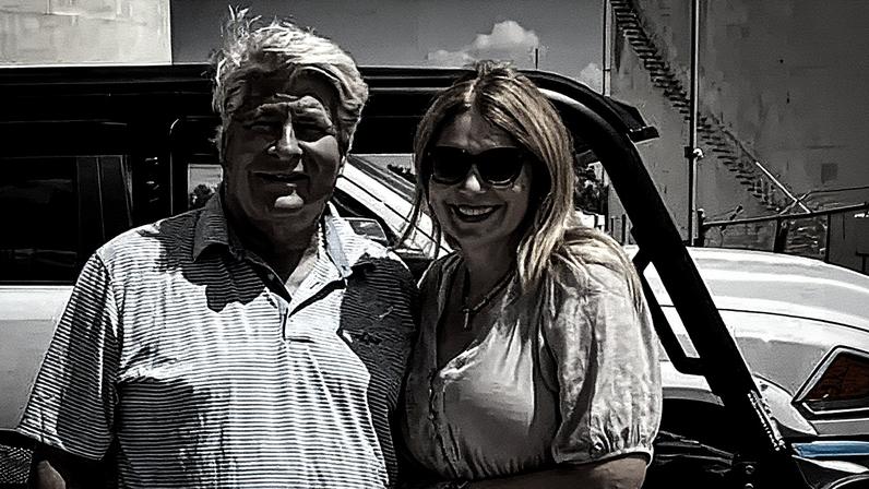 James Laen Jensen e sua esposa Kelly Anne Jensen (Foto: Reprodução)