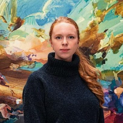 Flora Yukhnovich revela suas inspirações em um mundo digital e fantástico