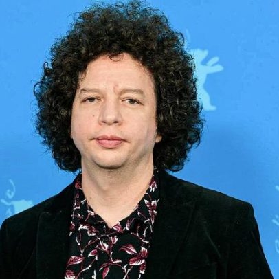 Michel Franco destaca a luta dos mexicanos pelo sonho americano e apoio familiar