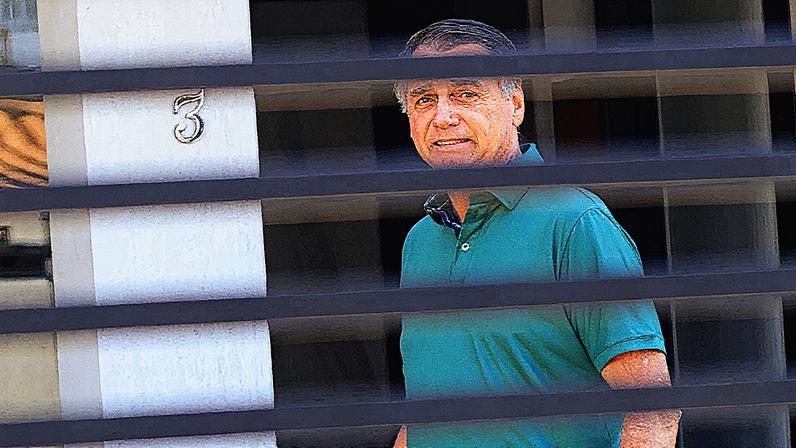 Bolsonaro pode perder a patente de capitão do Exército (Foto: Reprodução)