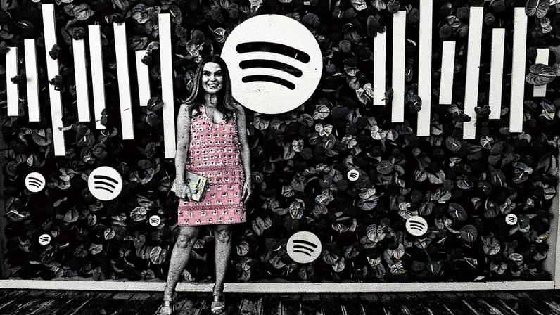 Festival do Spotify no Brasil com pessoas reunidas em um evento musical (Foto: Reprodução)