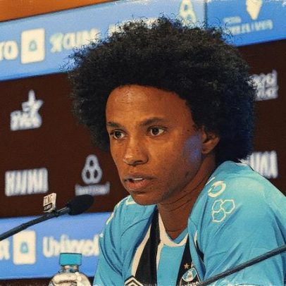 Willian analisa mudanças no futebol brasileiro durante passagem pelo Grêmio