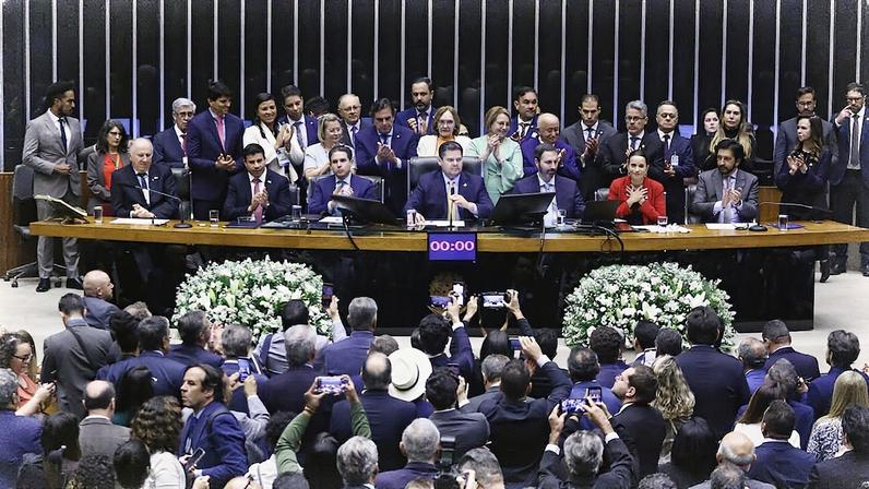 A PEC da Blindagem é um exemplo recente de projetos que estão paralisados no Senado (Foto: Reprodução)