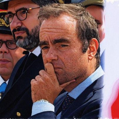 Novo premier francês extingue privilégios vitalícios de ex-líderes do país