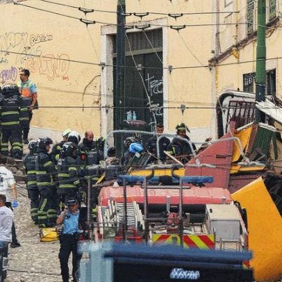 Acidente no elevador da Glória em Lisboa provoca pânico após falha no cabo