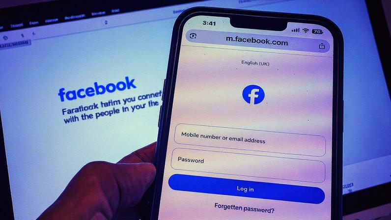 Tela de login do Facebook (Foto: Reprodução)