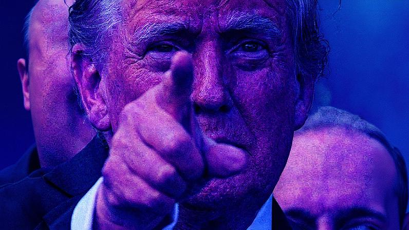 Homem em terno, presidente dos EUA, em evento público (Foto: Reprodução)