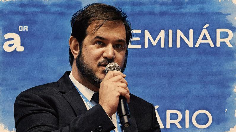 Antonio Rueda, presidente do União Brasil, fala em seminário (Foto: Reprodução)