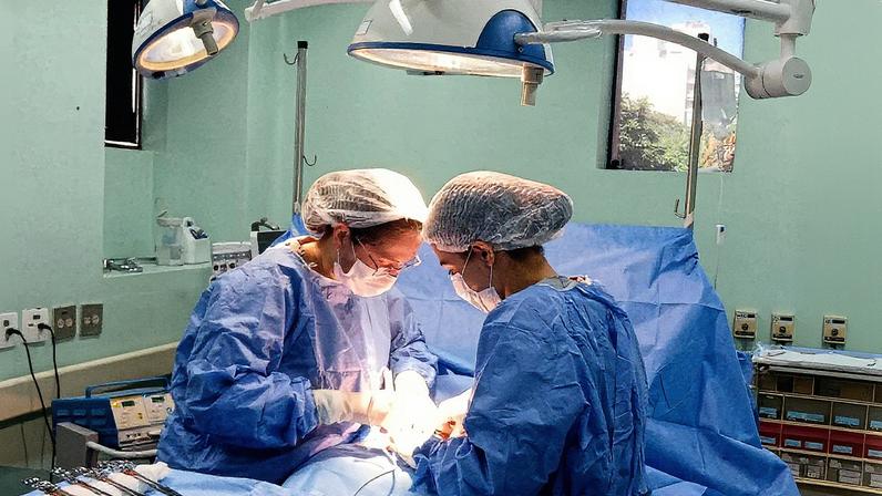 Mutirão do 'Dia E' em hospital universitário do Rio com realização de cirurgias e exames para reduzir filas do SUS (Foto: Reprodução)