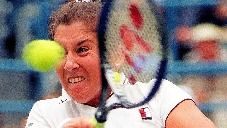 Monica Seles durante a disputa do US Open de 1995 (Foto: Reprodução)