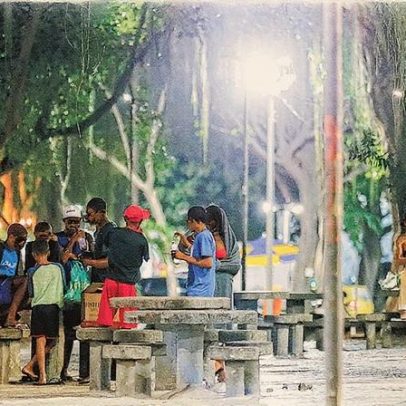 Largo do Machado enfrenta aumento da violência e uso de drogas à noite
