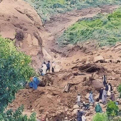Deslizamento de terra no Sudão causa mais de mil mortes, segundo grupo armado