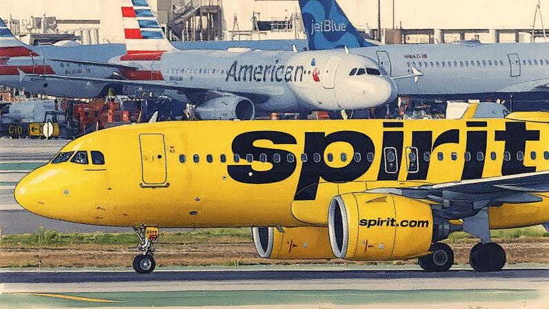 Avião Airbus A320 da Spirit Airlines táxi no Aeroporto Internacional de Los Angeles após chegada de Boston (Foto: Reprodução)