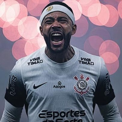 Memphis celebra um ano no Corinthians e promete vitórias ao lado da torcida