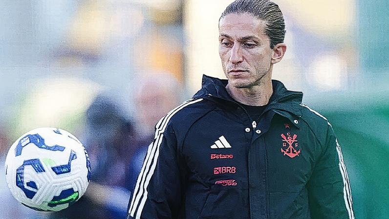 Filipe Luís em ação durante partida entre Flamengo e Juventude pelo Campeonato Brasileiro (Foto: Reprodução)