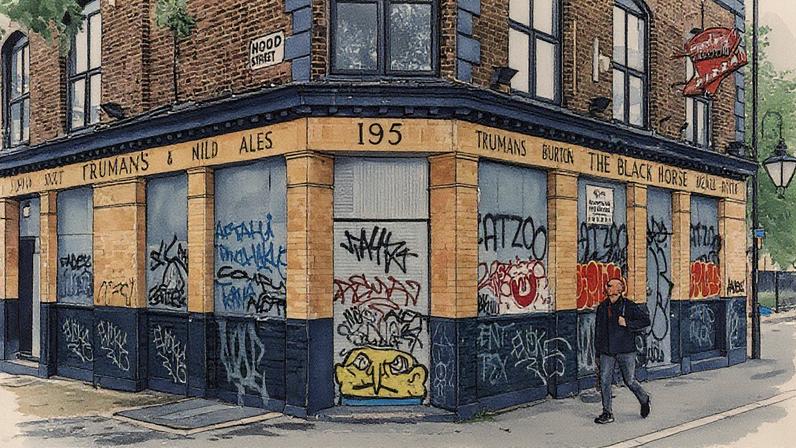 Homem passa em frente ao pub Black Horse, fechado e com tábuas nas janelas, em Londres (Foto: Reprodução)