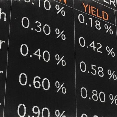 Fed reduz taxa de juros, mas taxas de longo prazo, como hipotecas, sobem