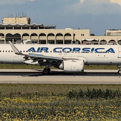 Controlador de tráfego aéreo cochila e provoca voo 'preso' no ar na França