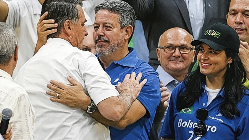 Ex-presidente Jair Bolsonaro e deputado Arthur Lira posam para foto (Foto: Reprodução)