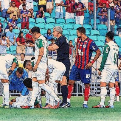 Palmeiras reclama de condições da Fonte Nova após lesões de jogadores