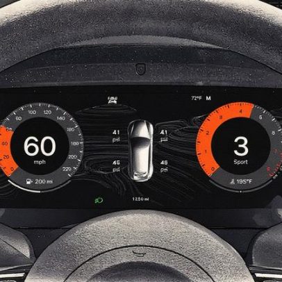 CEO da Ford não se impressiona com Apple CarPlay Ultra
