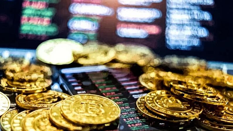 Criptomoedas: apoiada pelo Google, mineradora busca US$ 3 bilhões para expansão de data centers (Jirapong Manustrong/Getty Images)