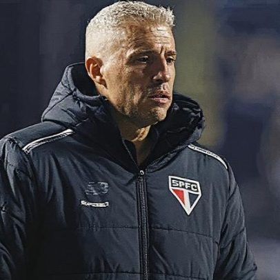 Crespo afirma que derrota do São Paulo foi totalmente merecida