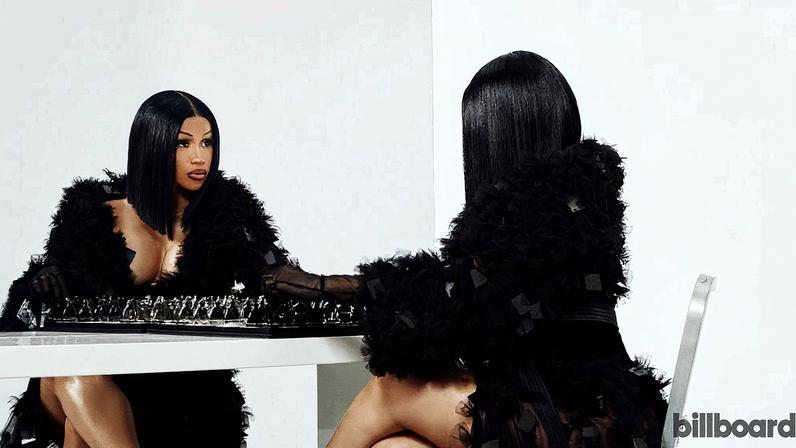 Cardi B é a capa da edição de R&B/Hip-Hop Power Players da 'Billboard', onde falou sobre o estado do rap feminino (Foto: Reprodução)