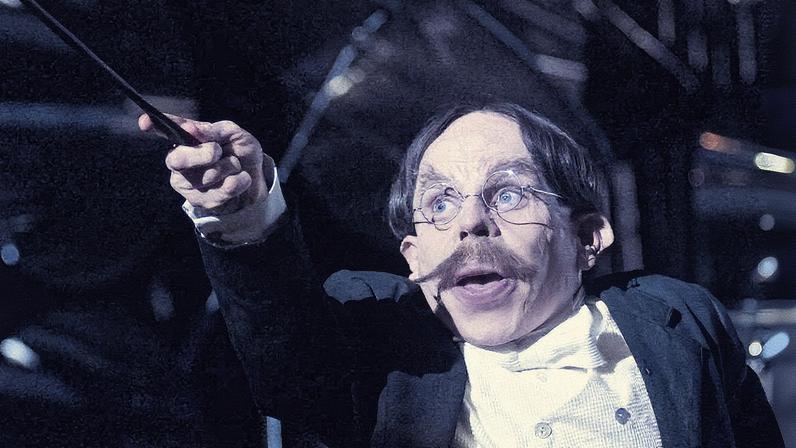Ator interpreta o personagem Filius Flitwick em todos os sete filmes da saga 'Harry Potter' (Foto: Reprodução)