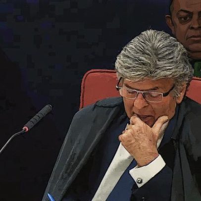 Fux relata ter passado a noite no STF durante ato bolsonarista em 2021