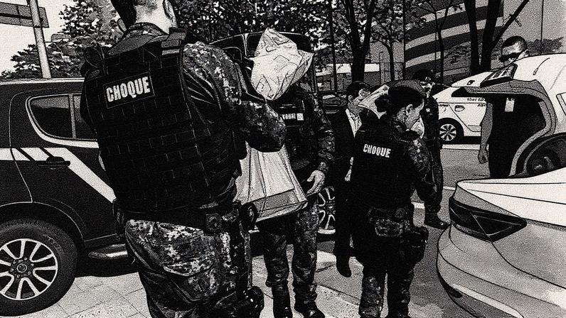 Policiais confiscam documentos durante a operação Carbono Oculto (Foto: Reprodução)