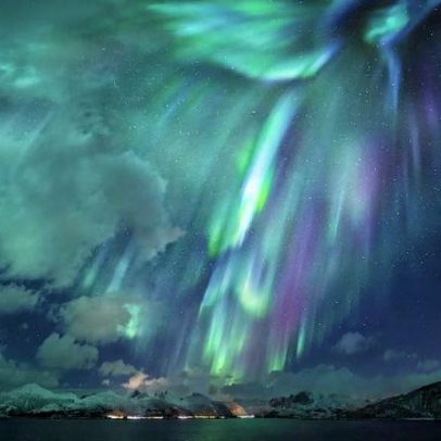 Aurora austral ilumina céu da Patagônia e sul do Brasil em espetáculo raro