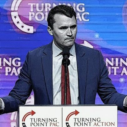 Disparo atinge evento conservador de Charlie Kirk em universidade de Utah