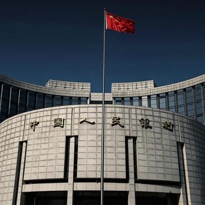 China mantém taxas de juros inalteradas apesar da redução da taxa do Fed