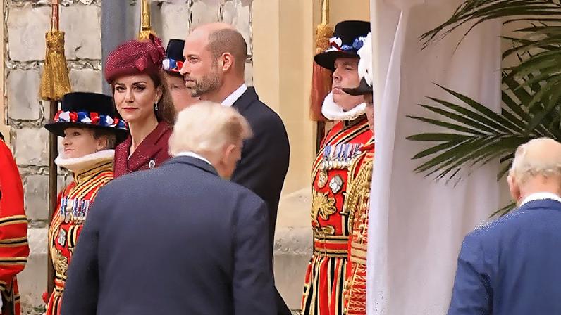 Trump sendo recebido pelo rei Charles III no Castelo de Windsor, no Reino Unido (Foto: Reprodução)