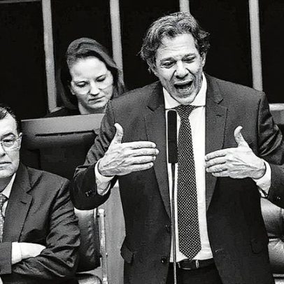 Braga entrega a Haddad ajustes finais no segundo projeto da reforma tributária