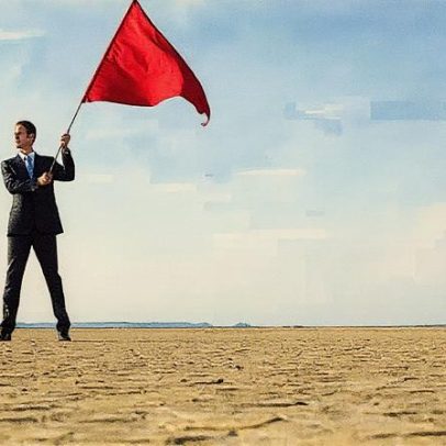 Cuidado com os sinais de alerta ao escolher um assessor financeiro, alertam especialistas