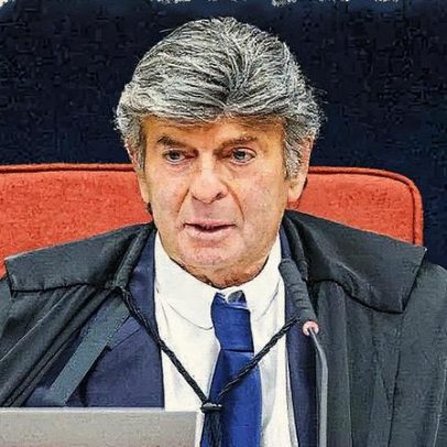 STF decide que réus sem foro serão julgados durante o mensalão