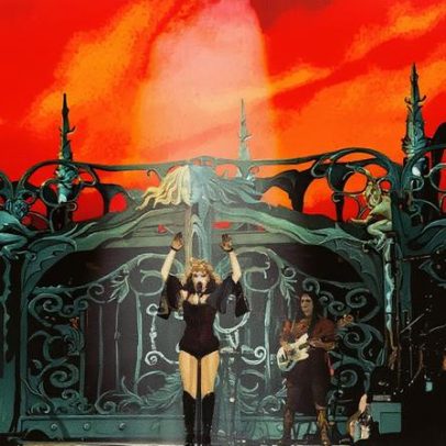 Chappell Roan celebra retorno a Nova York e agradece apoio dos fãs em show emocionante