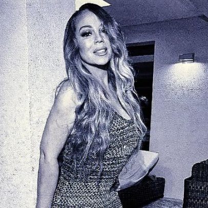 Mariah Carey relembra a perda da mãe e da irmã no mesmo dia, há um ano