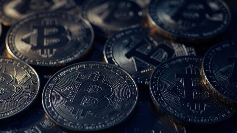 Ilustração da criptomoeda Bitcoin (Foto: Reprodução)