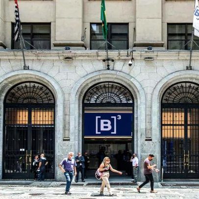B3 registra queda de 14,8% no volume negociado em agosto; confira os detalhes