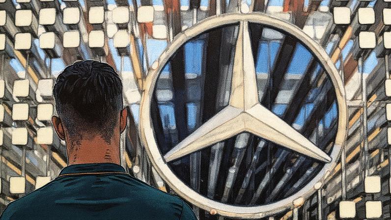 Logo da montadora alemã Mercedes-Benz é exibido enquanto uma pessoa está em pé em frente ao estande da empresa antes da abertura do Salão Internacional do Automóvel IAA em Munique, Alemanha (Foto: Reprodução)