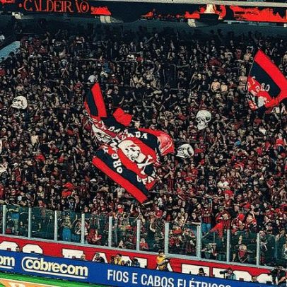 Athletico suspende torcida organizada por atos de violência e desordem em jogos