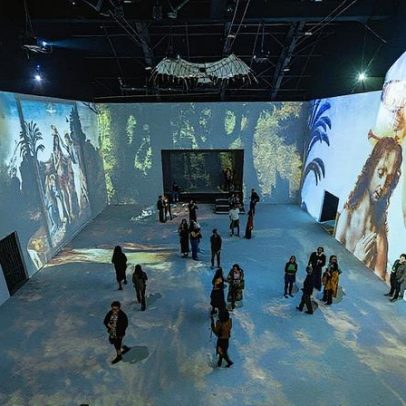 Exposição imersiva revela obras e segredos de Da Vinci ao público