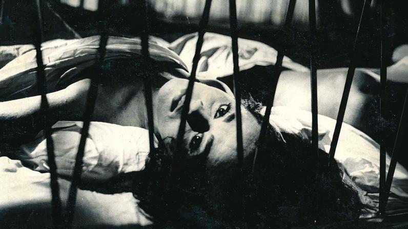 Atriz e apresentadora Xuxa Meneghel em cena do filme 'Amor, Estranho Amor', de 1982 (Foto: Reprodução)