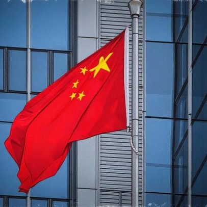 China sugere pausa na tokenização de ativos devido a riscos identificados