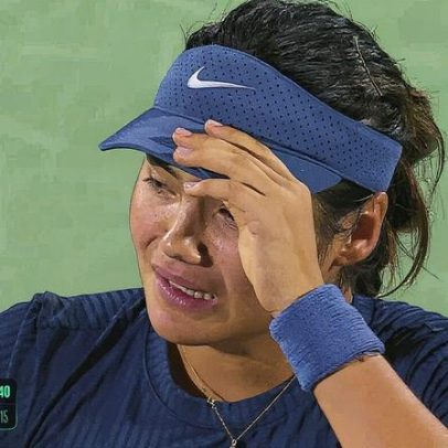 Raducanu chora, se recupera e avança na primeira rodada do torneio
