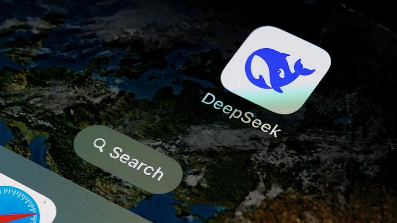DeepSeek está desenvolvendo um modelo de inteligência artificial com recursos avançados para competir com rivais americanos (Foto: Reprodução)
